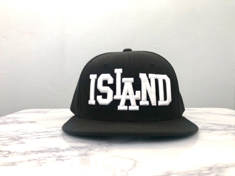ISLAND Black Snapback